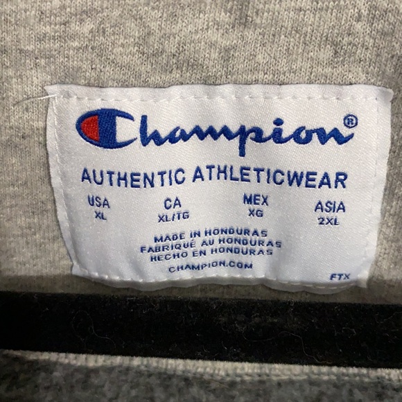 Champion Sweater - Picture 5 of 7